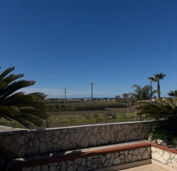 DUPLEX ESCLUSIVO Lago Patria-Parco La Laguna