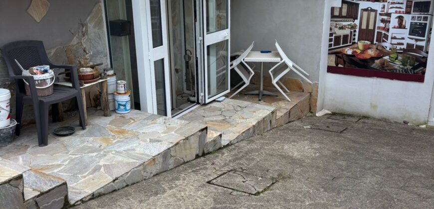 DEPOSITO 200 MQ Varcaturo-Parco Degli Oleandri