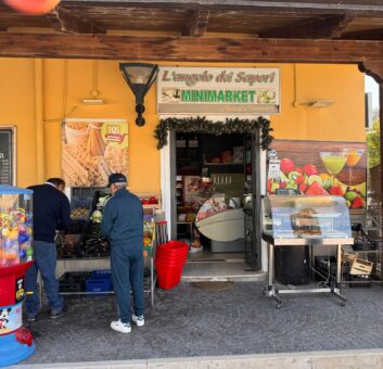 CESSIONE ATTIVITA’ MINIMARKET Licola