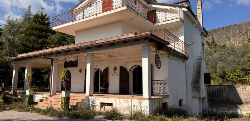 AMPIO CASALE Falciano Del Massico