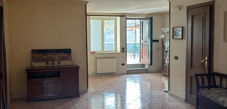 APPARTAMENTO IN VILLA VARCATURO