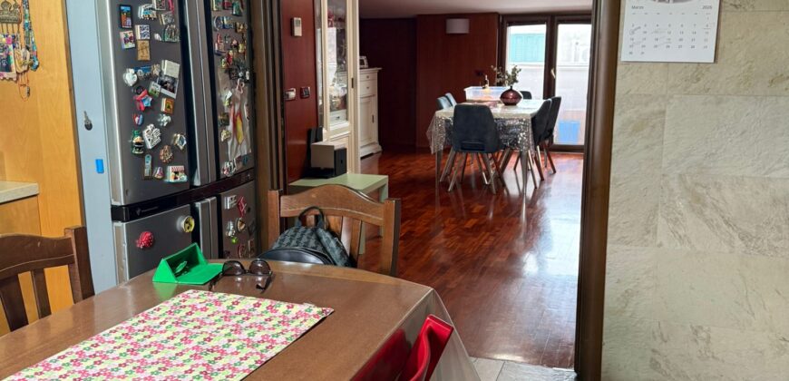 APPARTAMENTO 120 MQ IN PARCO Giugliano-Via Colonne