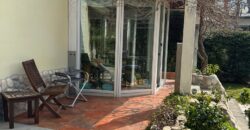 VILLA BIFAMILIARE Lago Patria-Domus Mea