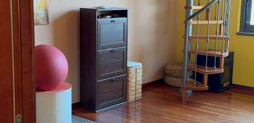 VILLA BIFAMILIARE Lago Patria-Domus Mea