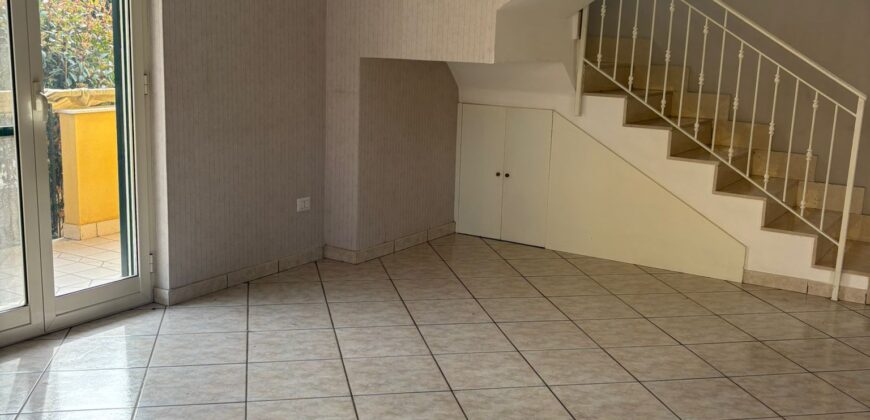 VILLA SINGOLA Lago Patria-Parco Les Nouvellas