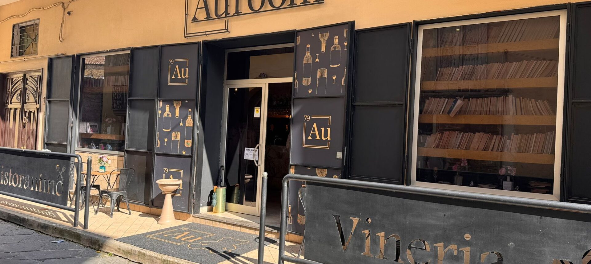 CESSIONE ATTIVITA’ LOUNGE BAR VINERIA Aversa