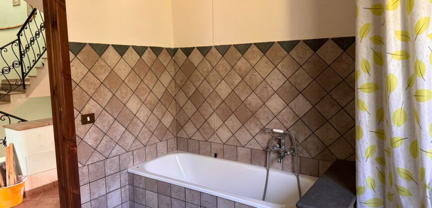 AMPIO CASALE Falciano Del Massico