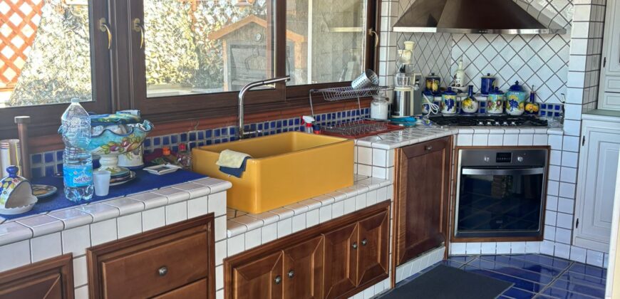 DUPLEX ESCLUSIVO Lago Patria-Parco La Laguna