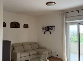 APPARTAMENTO ARREDATO IN PARCO Varcaturo