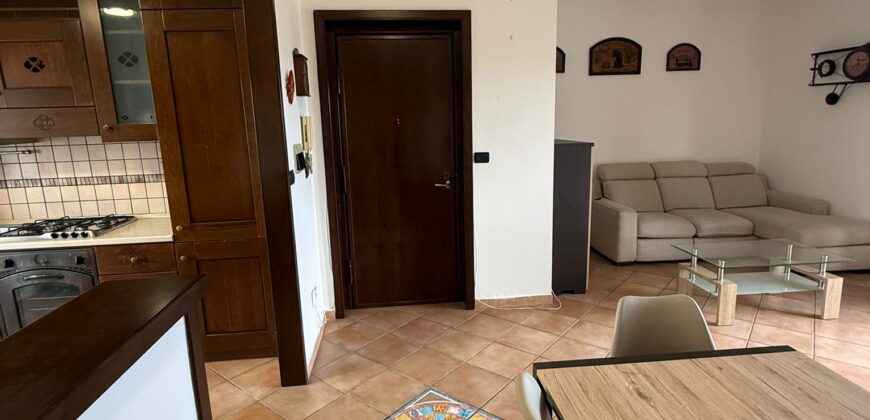 APPARTAMENTO ARREDATO IN PARCO Varcaturo