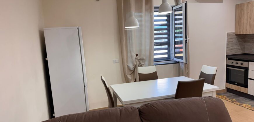 APPARTAMENTO RISTRUTTURATO Varcaturo