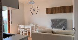 BILOCALE RISTRUTTURATO Varcaturo-Via Ripuaria