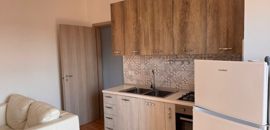 BILOCALE RISTRUTTURATO Varcaturo-Via Ripuaria