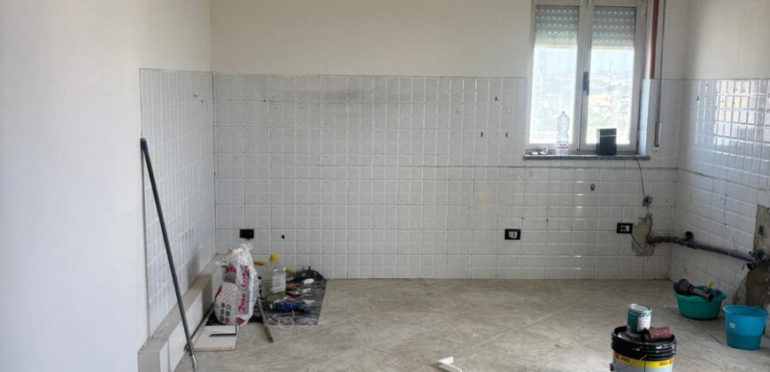 TRILOCALE RISTRUTTURATO Licola-Via San Nullo