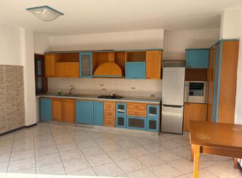 APPARTAMENTO IN FITTO Varcaturo