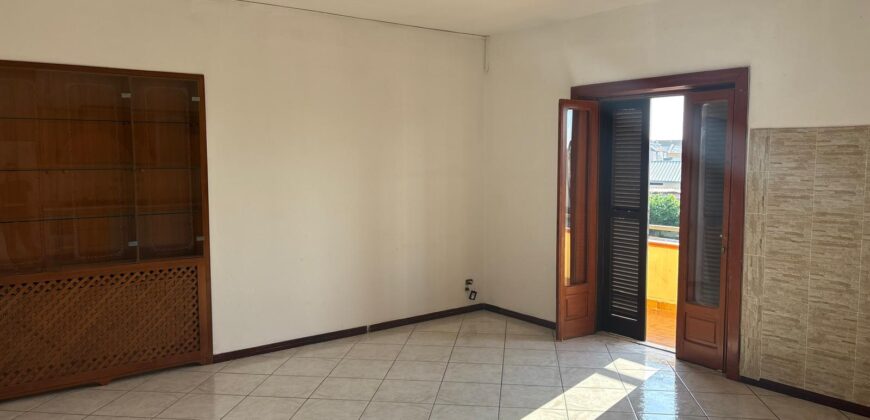 APPARTAMENTO IN FITTO Varcaturo