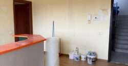 UFFICIO 90 MQ Varcaturo-Centro