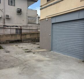 LOCALE COMMERCIALE 75 MQ Varcaturo-Via Ripuaria