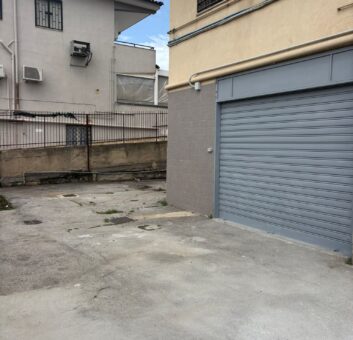 LOCALE COMMERCIALE 75 MQ Varcaturo-Via Ripuaria