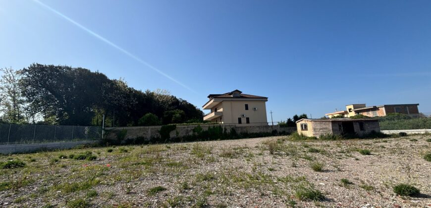 TERRENO AGRICOLO 2000 MQ Varcaturo