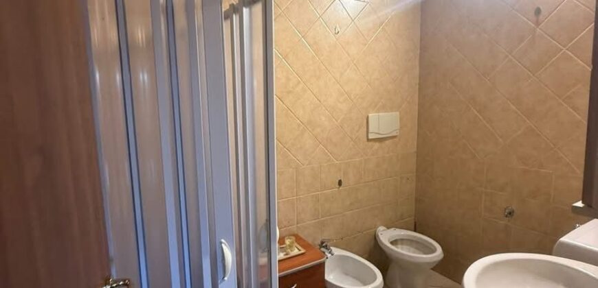 BILOCALE ARREDATO Varcaturo