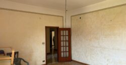 APPARTAMENTO DA RISTRUTTURARE Parete