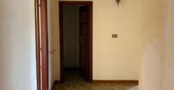 APPARTAMENTO DA RISTRUTTURARE Parete