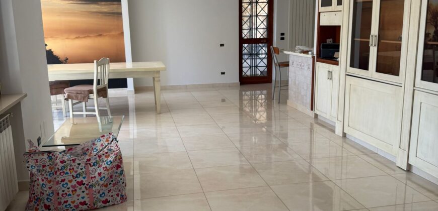 VILLA BIFAMILIARE Licola-Via San Nullo