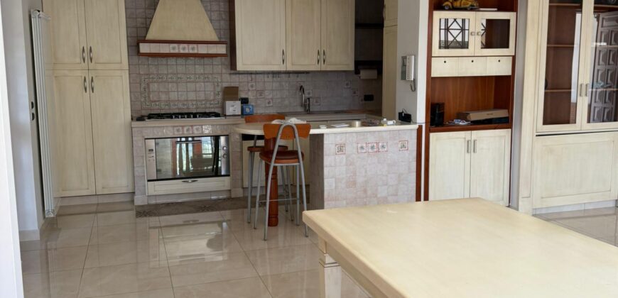 VILLA BIFAMILIARE Licola-Via San Nullo