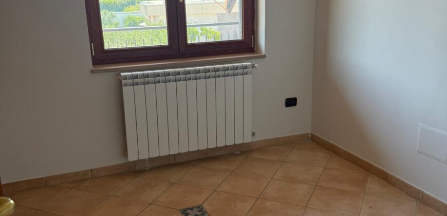 VILLA BIFAMILIARE Licola-Via San Nullo