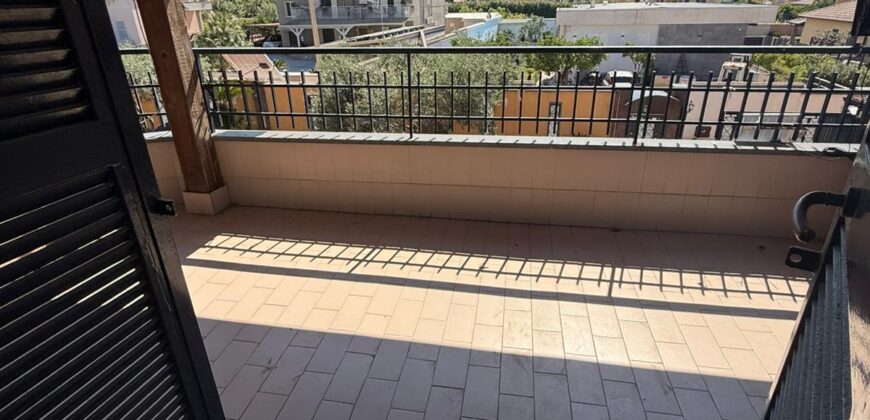 VILLA BIFAMILIARE Licola-Via San Nullo