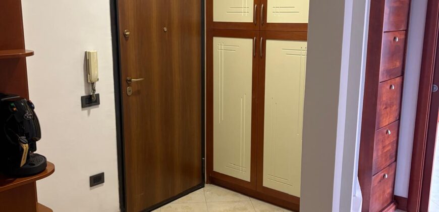 UFFICIO 25 MQ Lago Patria