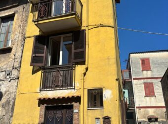 APPARTAMENTO SU 4 LIVELLI Marigliano
