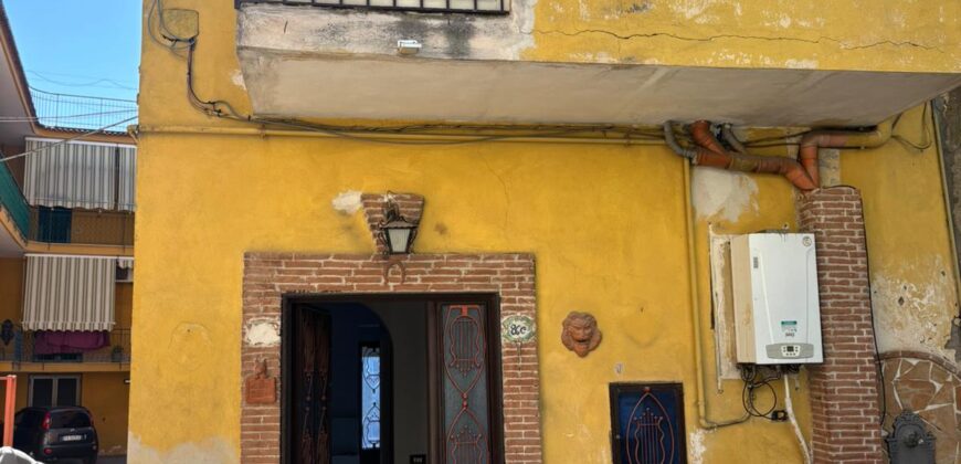 APPARTAMENTO SU 4 LIVELLI Marigliano