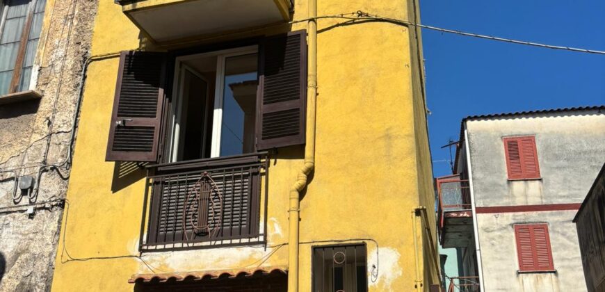 APPARTAMENTO SU 4 LIVELLI Marigliano