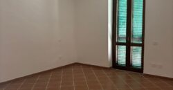 TRILOCALE 75 MQ Pozzuoli-Via Napoli