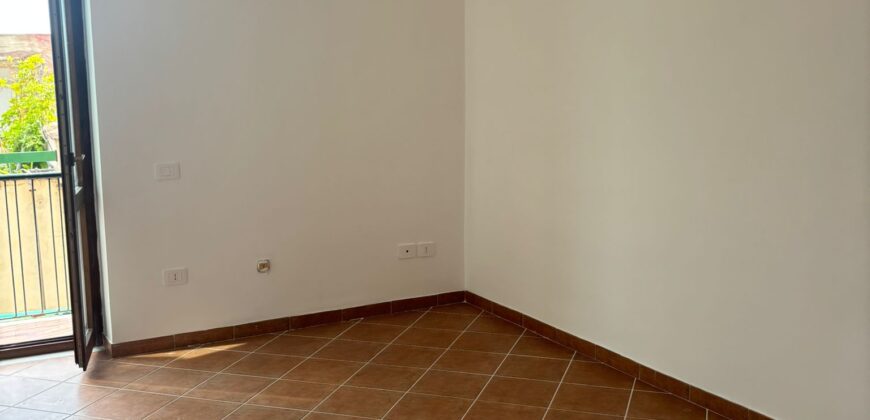 TRILOCALE 75 MQ Pozzuoli-Via Napoli