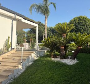 VILLA IN AFFITTO Varcaturo