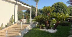 VILLA IN AFFITTO Varcaturo