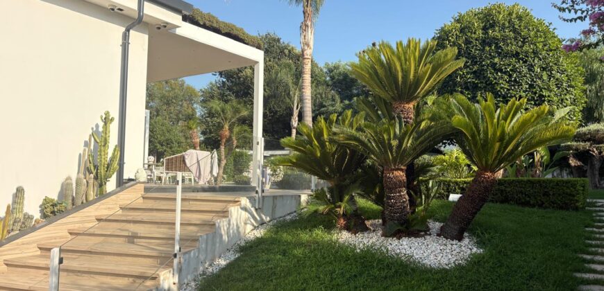 VILLA IN AFFITTO Varcaturo