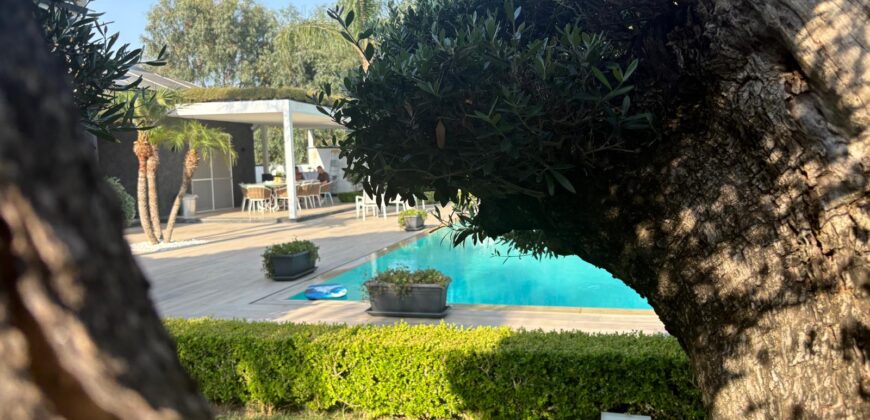 VILLA IN AFFITTO Varcaturo