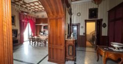 APPARTAMENTO 130 MQ Napoli-Via Duomo