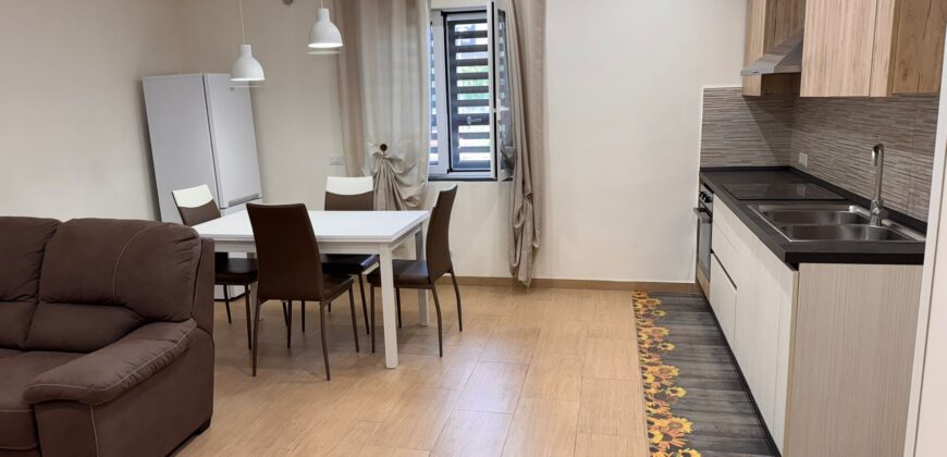 DOPPIO APPARTAMENTO 130 MQ Varcaturo