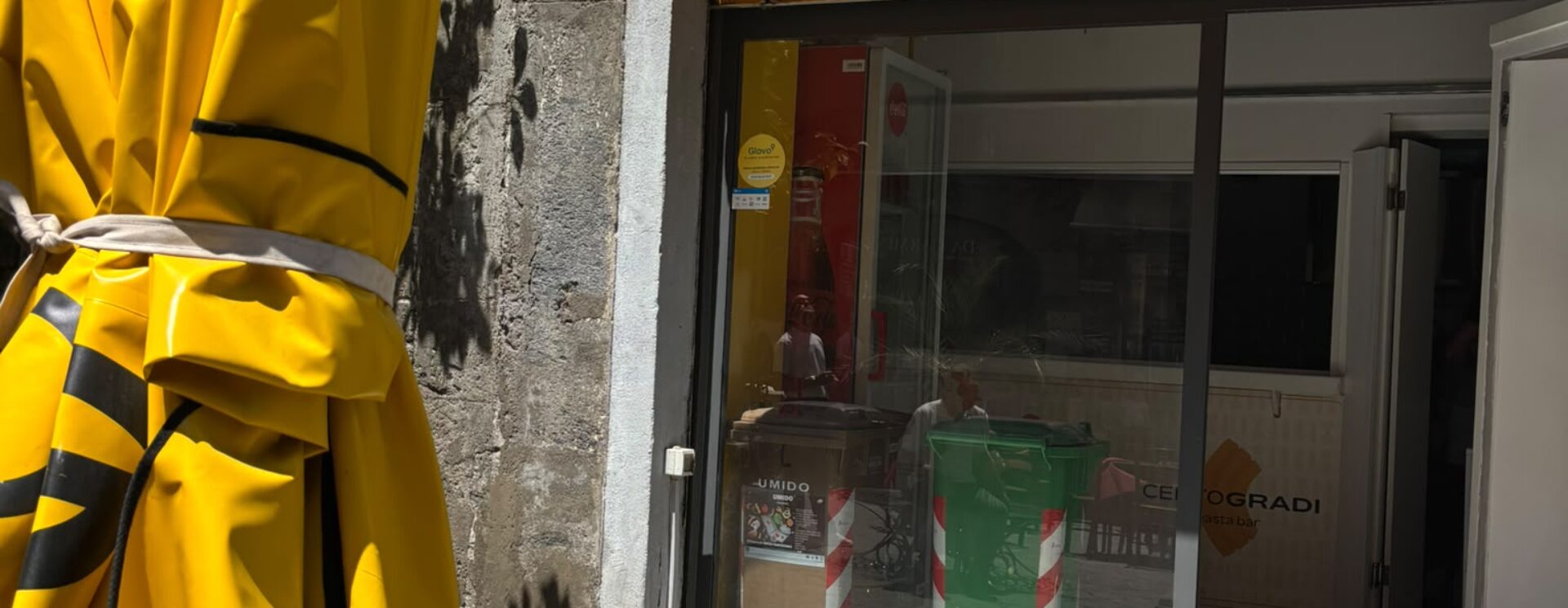CESSIONE ATTIVITA’ PIZZERIA Napoli-Centro Storico