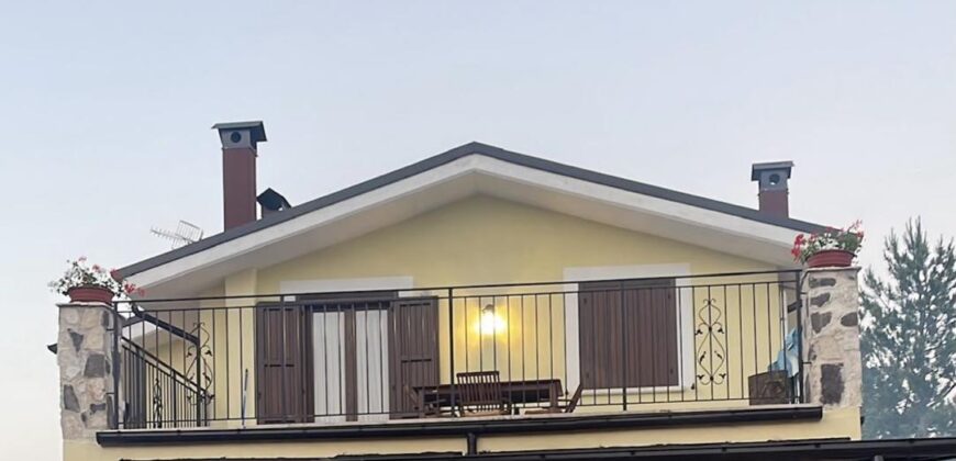 APPARTAMENTO CON TERRAZZO Castel Di Sangro