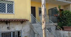VILLA A SCHIERA Varcaturo-Parco Vittoria