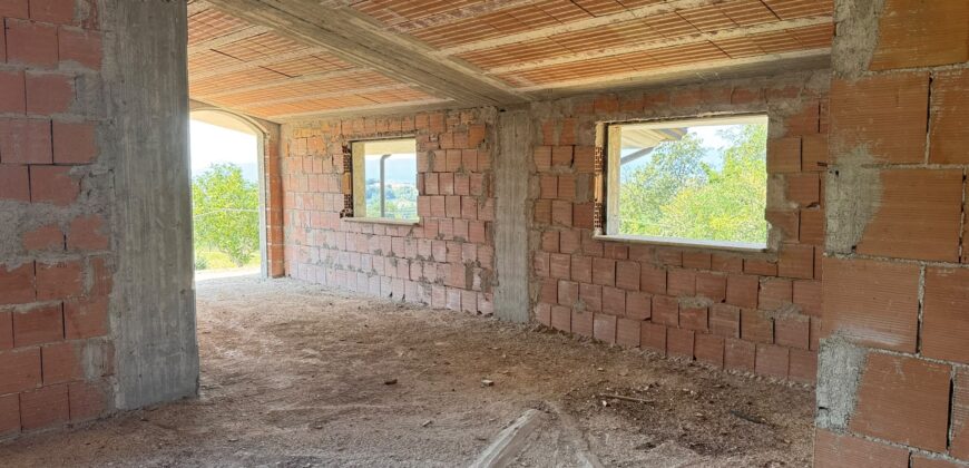 AMPIA VILLA CON GIARDINO Gioia Sannitica