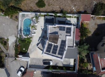VILLA CON PISCINA Castel Volturno-Parco Europa