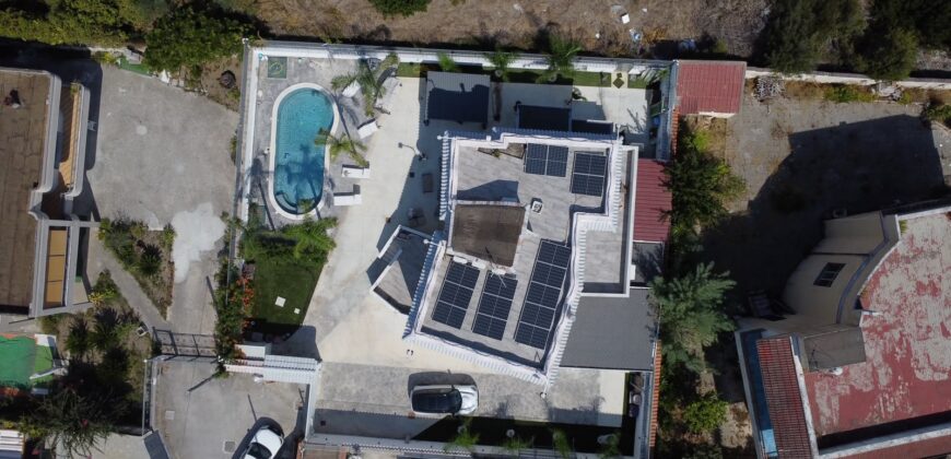 VILLA CON PISCINA Castel Volturno-Parco Europa