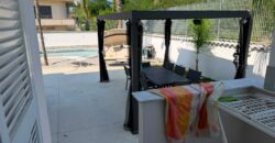 VILLA CON PISCINA Castel Volturno-Parco Europa